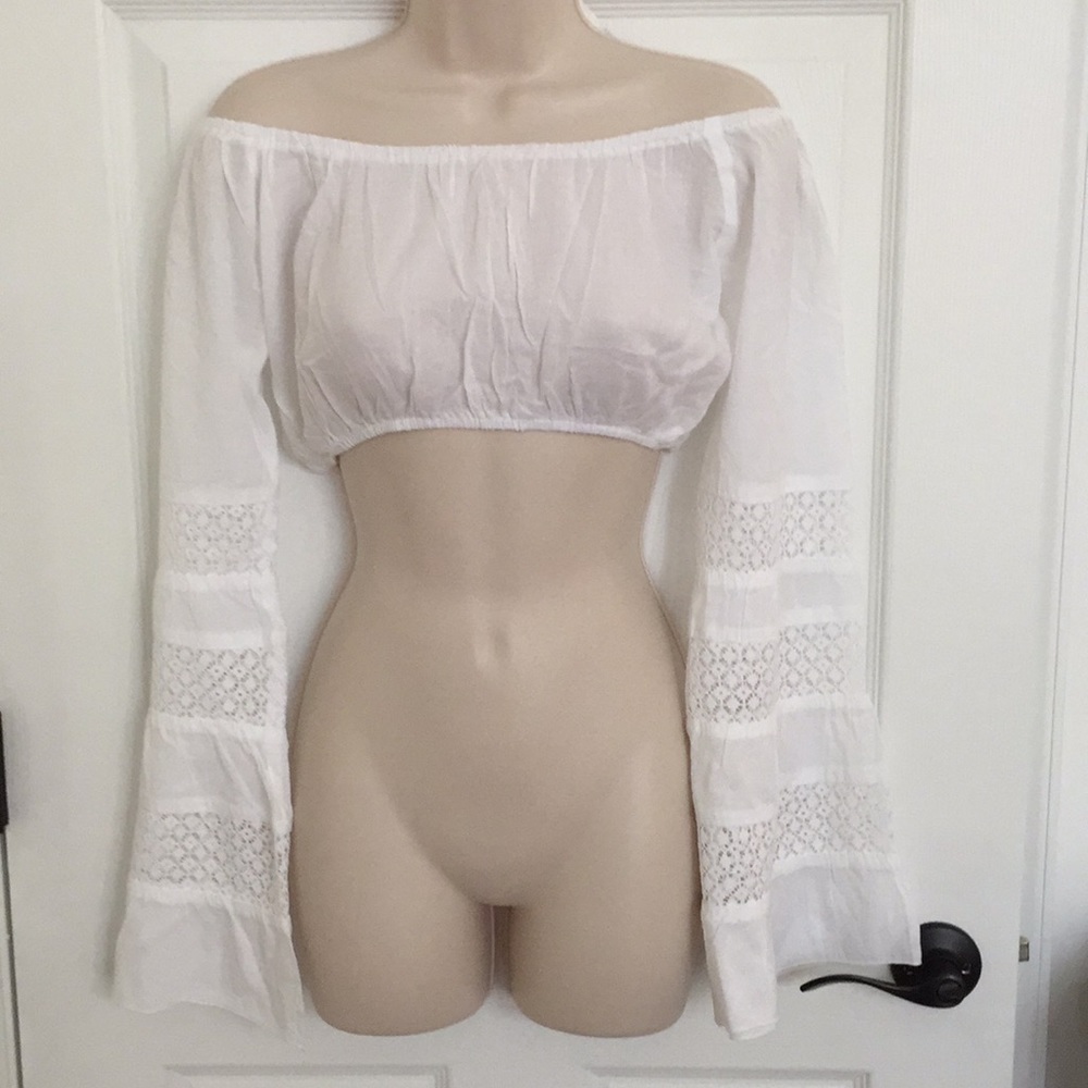VS Moda International white crop top, small